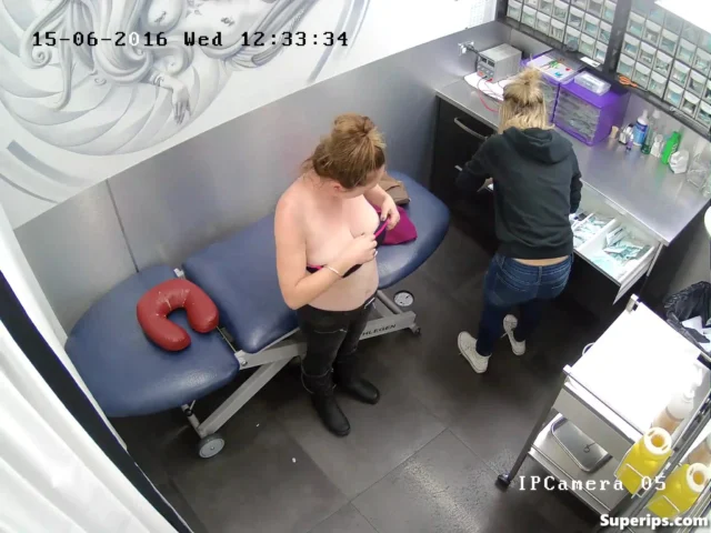 IPCAM – Cute young girls get their nipples pierced IPCAM – Cute young girls get their nipples pierced