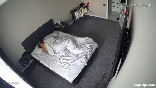 IPCAM – Young Ukrainian wife gets fucked while asleep IPCAM – Young Ukrainian wife gets fucked while asleep