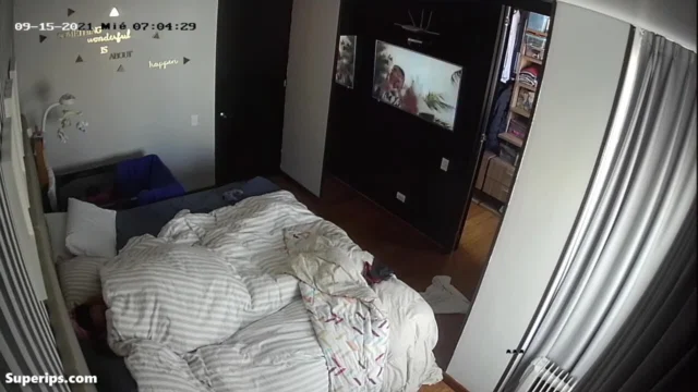 IPCAM – Italian man sucks his mature wife’s ass IPCAM – Italian man sucks his mature wife’s ass