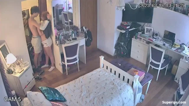 IPCAM – College couple groping IPCAM – College couple groping