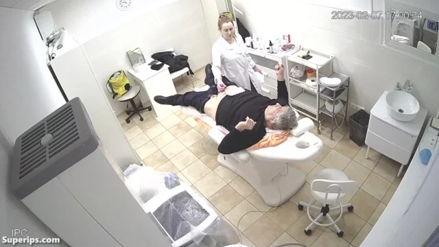 IPCAM – German woman doctor gives a handjob to her patient IPCAM – German woman doctor gives a handjob to her patient