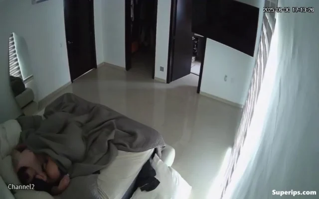 IPCAM – Brazilian girl gets her asshole destroyed IPCAM – Brazilian girl gets her asshole destroyed