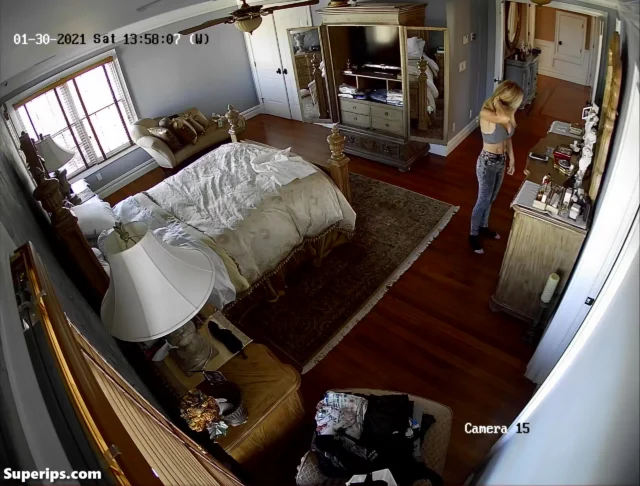 IPCAM – Beautiful German woman gets dressed in her room IPCAM – Beautiful German woman gets dressed in her room