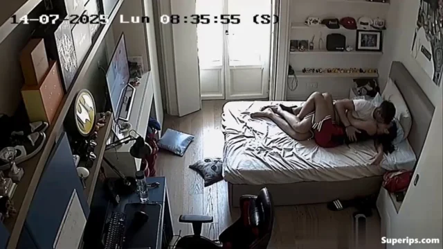IPCAM – French virgin couple fucks brutally IPCAM – French virgin couple fucks brutally