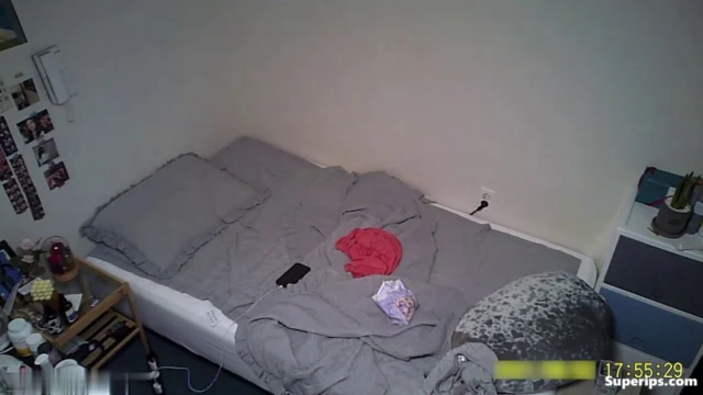 IPCAM – Korean military girl in her room IPCAM – Korean military girl in her room