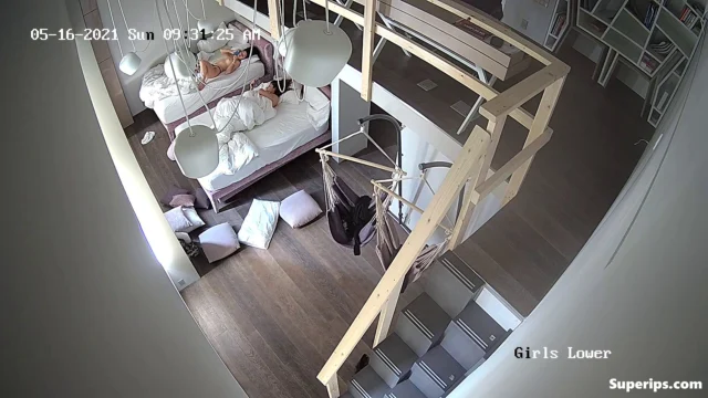 IPCAM – Twin teenage girls are naked in their bedroom IPCAM – Twin teenage girls are naked in their bedroom