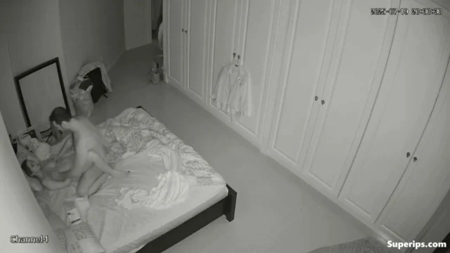 IPCAM – Young Arab wife gets fucked at night IPCAM – Young Arab wife gets fucked at night