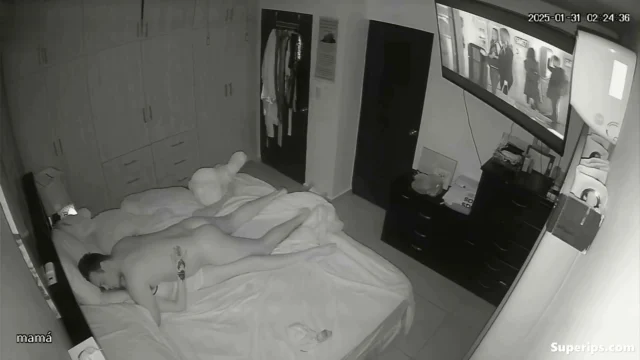 IPCAM – Busty woman gets penetrated quickly IPCAM – Busty woman gets penetrated quickly