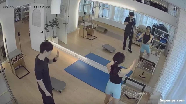 IPCAM – Petite Korean girls with a personal trainer IPCAM – Petite Korean girls with a personal trainer