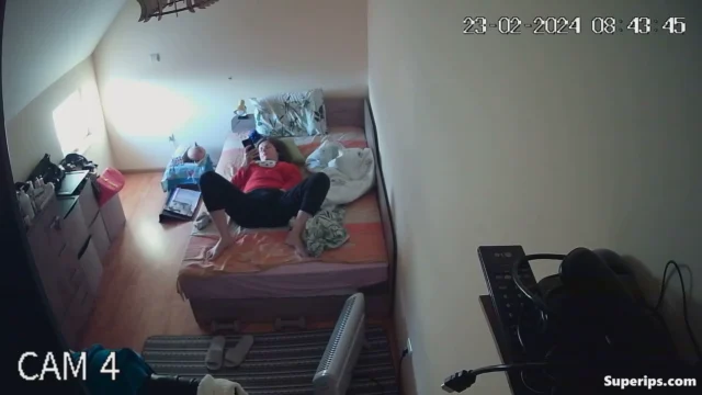 IPCAM – German woman masturbates while watching porn IPCAM – German woman masturbates while watching porn
