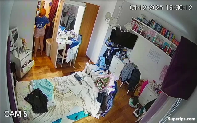 IPCAM – Redhead German girl changing clothes many times IPCAM – Redhead German girl changing clothes many times
