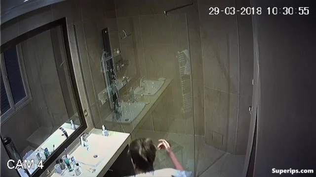 IPCAM – Busty European MILF takes a long shower IPCAM – Busty European MILF takes a long shower