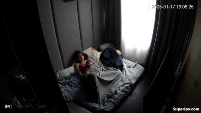 IPCAM – Petite Ukrainian girl masturbates in secret IPCAM – Petite Ukrainian girl masturbates in secret