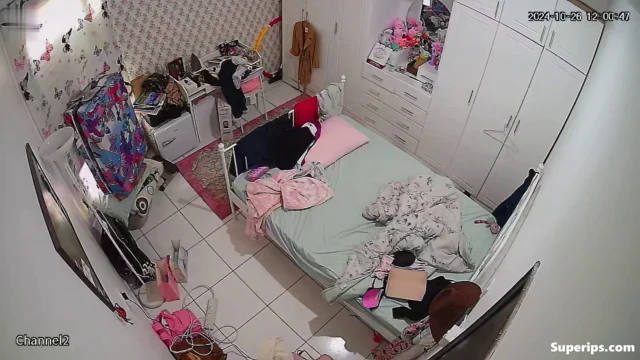 IPCAM – Arab busty girl naked in her room IPCAM – Arab busty girl naked in her room