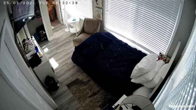IPCAM – American tattooed woman naked in her room IPCAM – American tattooed woman naked in her room