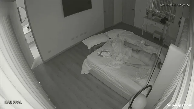IPCAM – Married Latina woman fucks in pajamas IPCAM – Married Latina woman fucks in pajamas