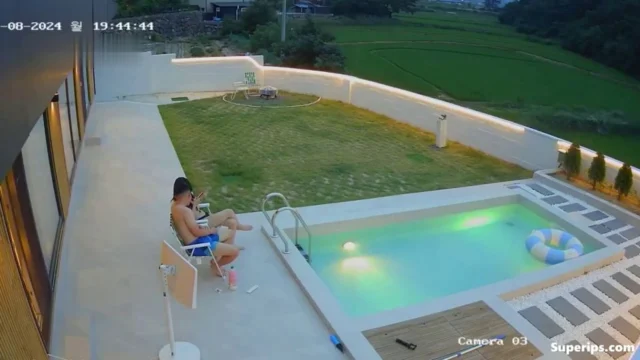 IPCAM – Cute Korean girl groped in the pool IPCAM – Cute Korean girl groped in the pool