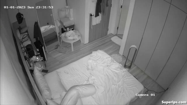 IPCAM – Skinny Korean girl masturbates on her bed IPCAM – Skinny Korean girl masturbates on her bed