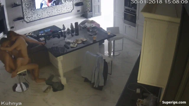 IPCAM – European couple has sex in the kitchen IPCAM – European couple has sex in the kitchen