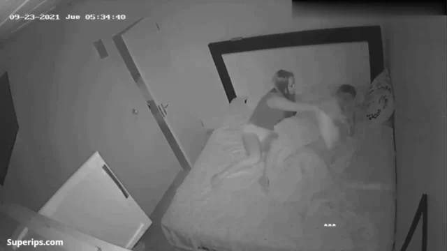 IPCAM – Married have sex after coming from a party IPCAM – Married have sex after coming from a party
