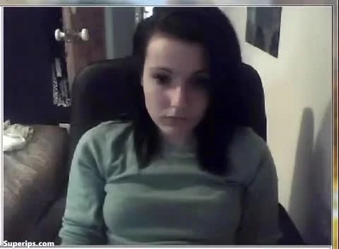 RAT Cam – Pale teen girl masturbates while watching porn RAT Cam – Pale teen girl masturbates while watching porn